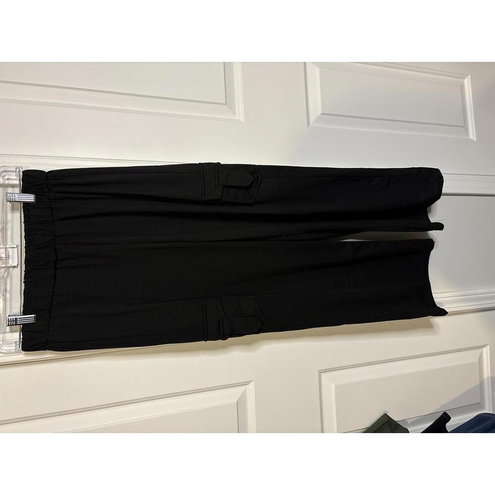 Black Cargo Pants with Buttoned Pockets Size M 451